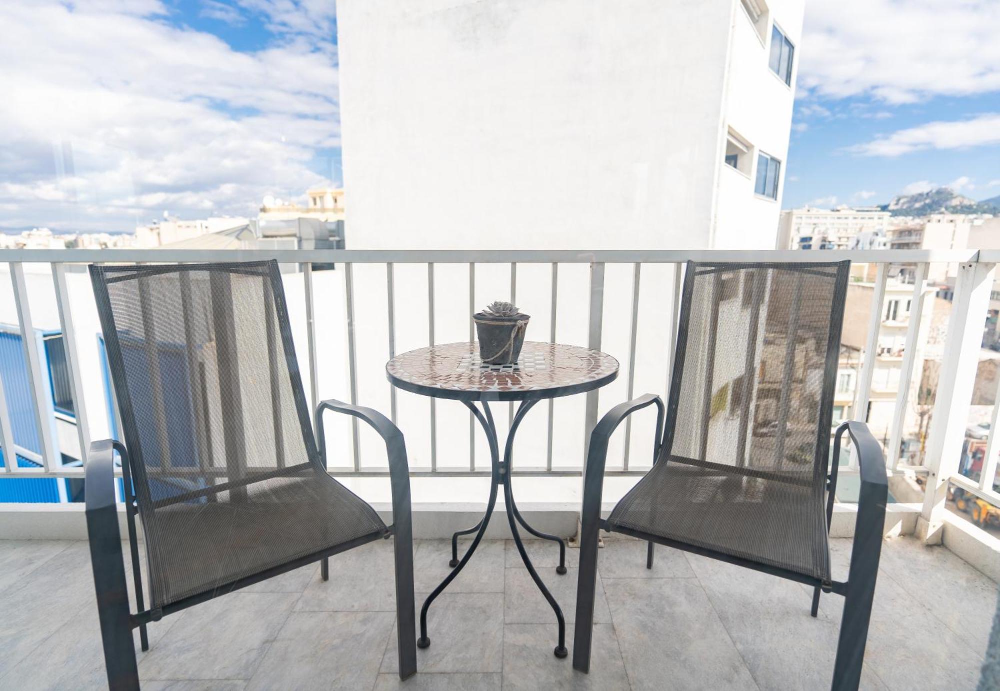Acrolofts M62 With Playground Apartment เอเธนส์ ภายนอก รูปภาพ